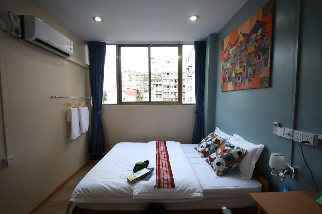 Hotel 15Th Street @ Downtown Yangon Extérieur photo